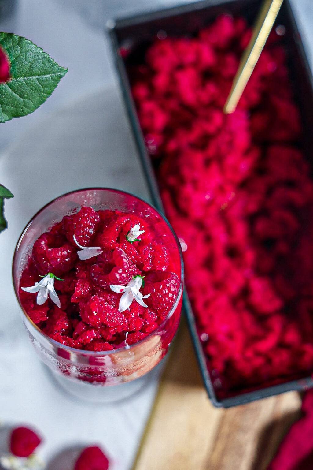 Si Rupom Malinová granita s bazovým sirupom a proseccom - Simple Fresh Delicious