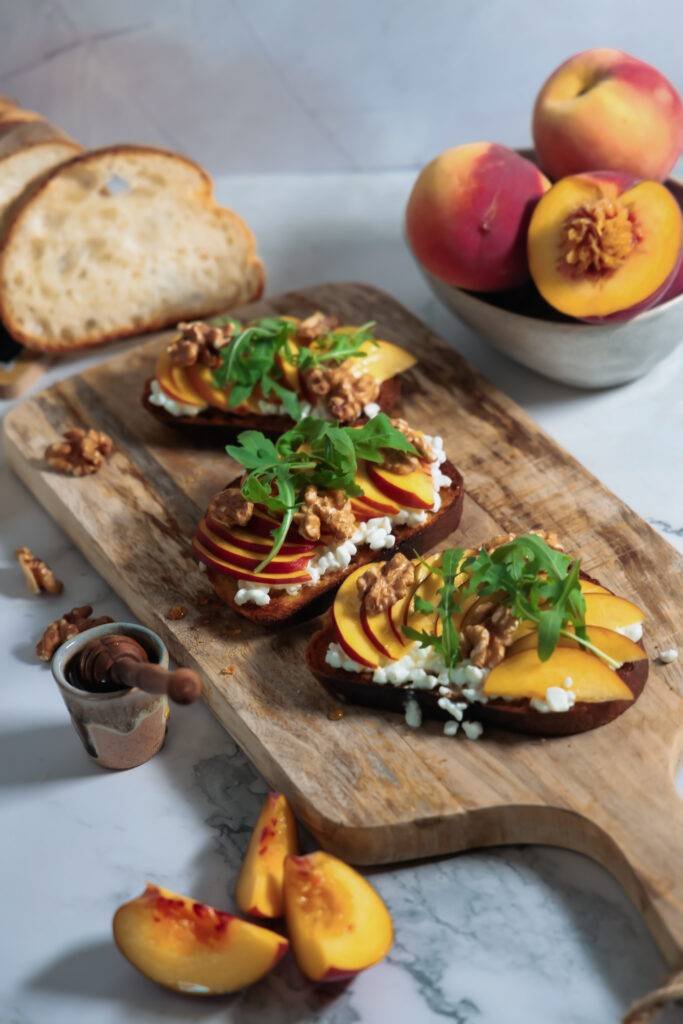 peach toast with cottage cheese