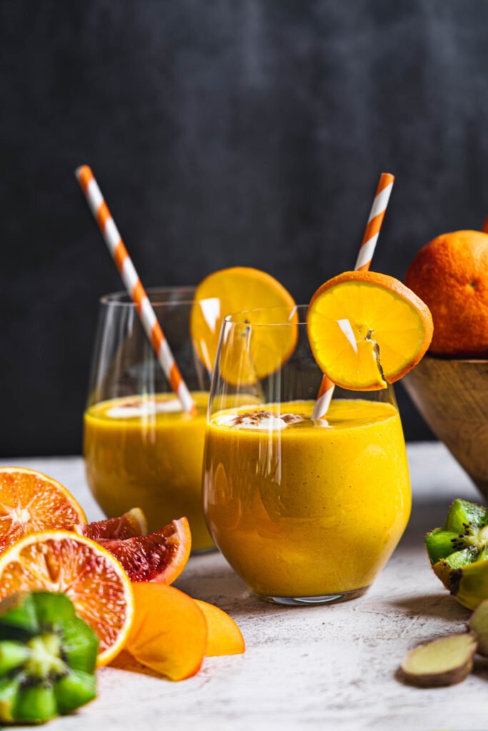 turmeric smoothie with pineapple